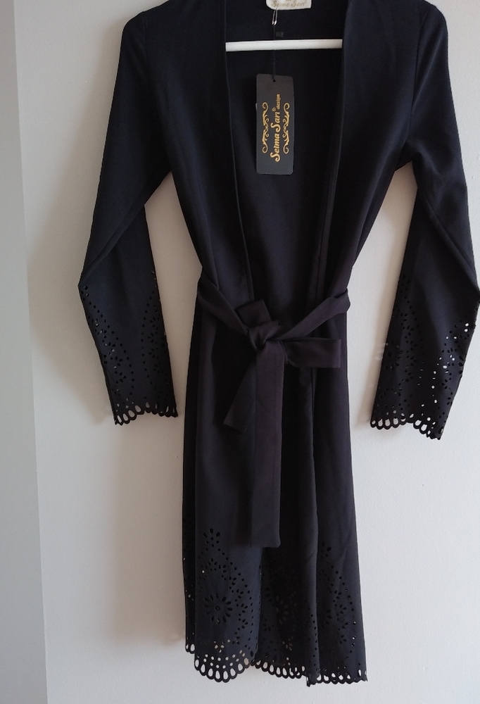 🌸 Selma Sari Black Cutout Jacket Cardigan